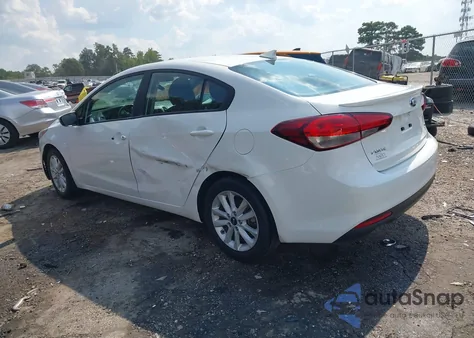 2017 Kia Forte S из США, поврежденный, VIN 3KPFL4A72HE052026